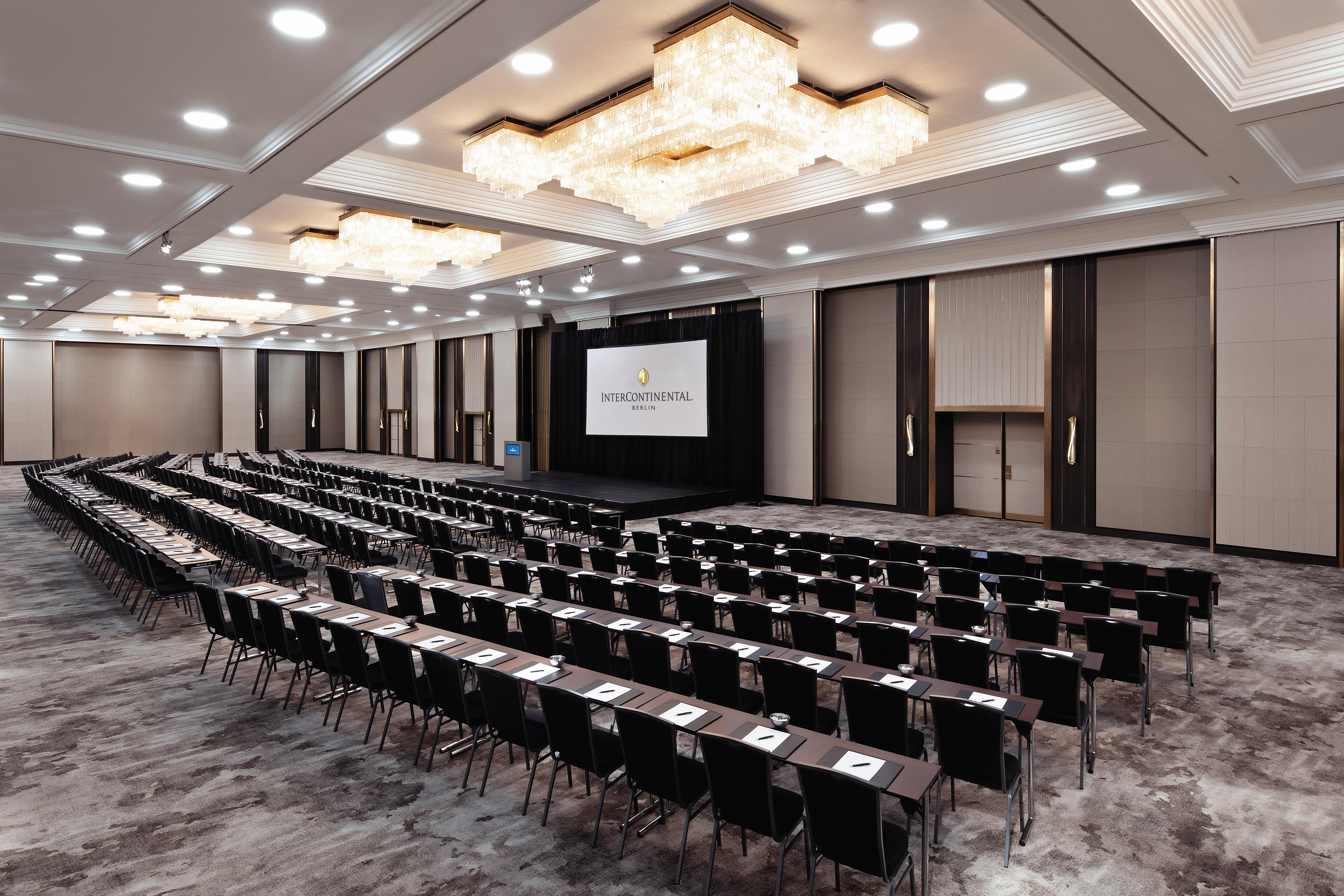 Intercontinental Berlin By Ihg Otel Dış mekan fotoğraf The Grand Ballroom
