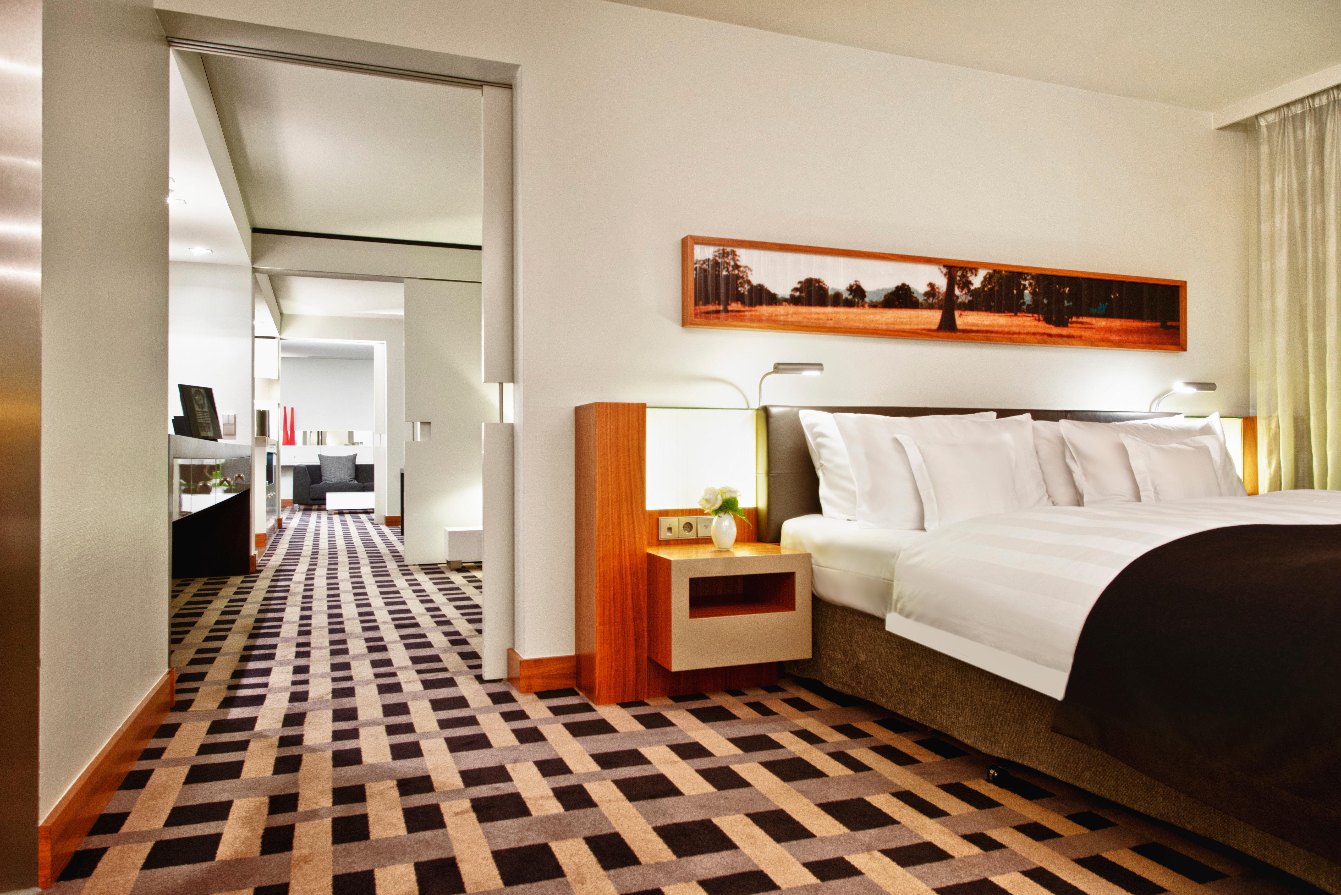 Intercontinental Berlin By Ihg Otel Dış mekan fotoğraf A room at the hotel