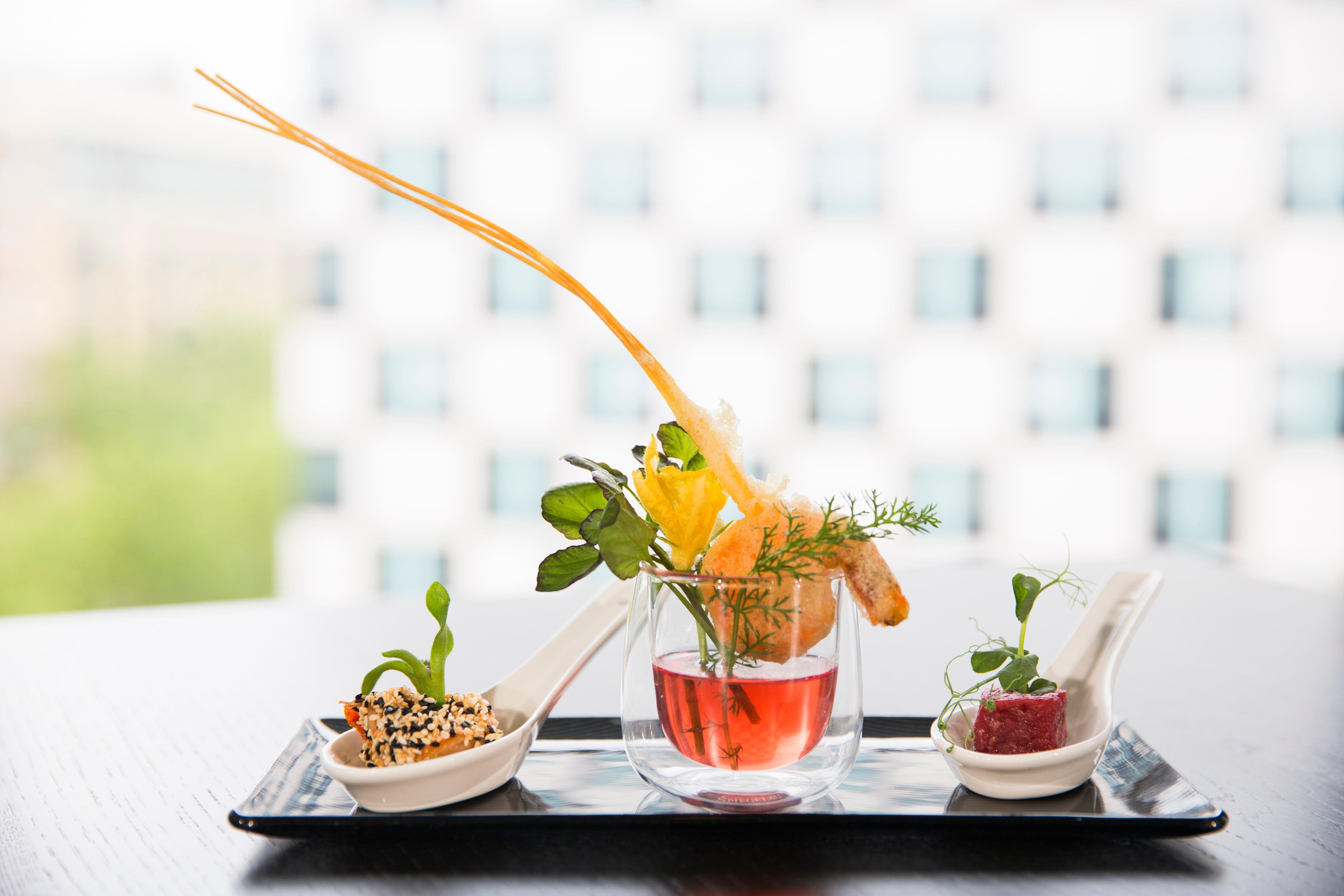 Intercontinental Berlin By Ihg Otel Dış mekan fotoğraf A molecular gastronomy dish