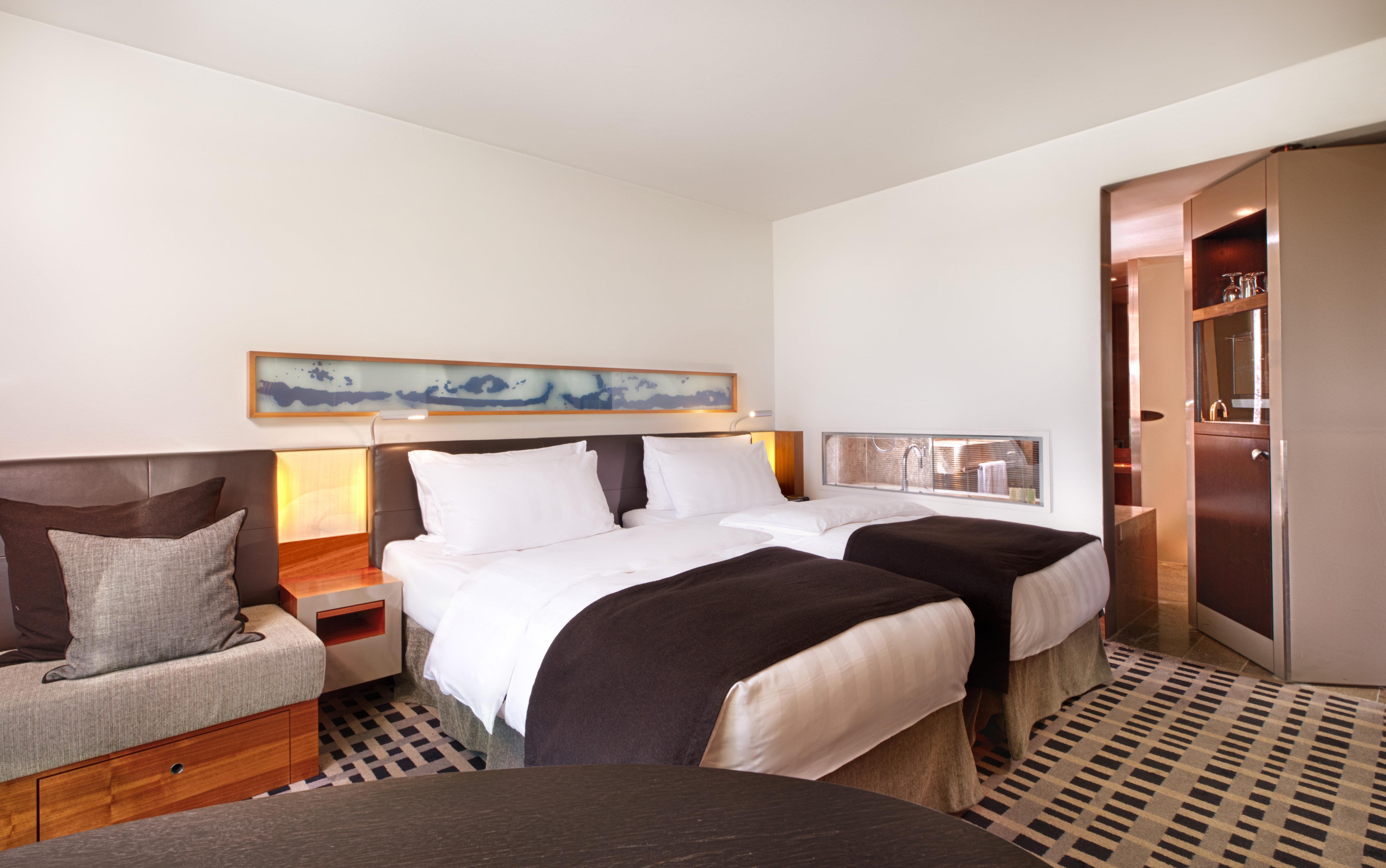 Intercontinental Berlin By Ihg Otel Dış mekan fotoğraf A typical room at the hotel